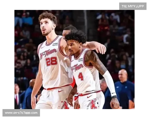 鹈鹕主场战开拓者，新秀奎因近三战场均准三双