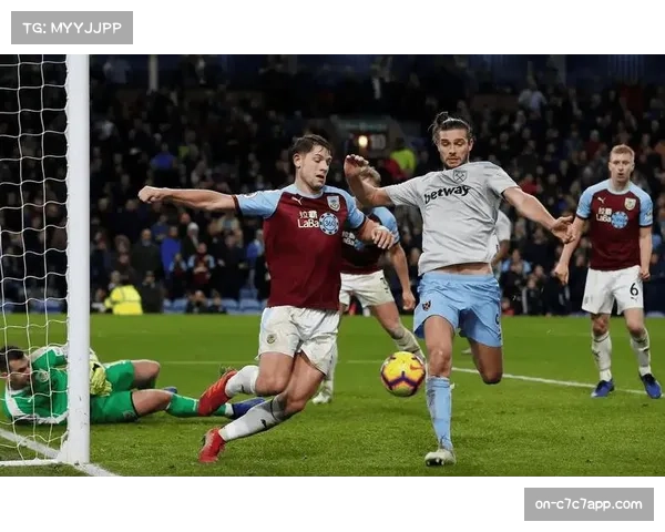 通讯:保级大战火药味十足,伯恩利与谢菲联赛后爆发冲突